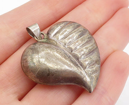 MEXICO 925 Silver  Vintage Dark Tone Hollow Fluted Love Heart Pendant  PT3177