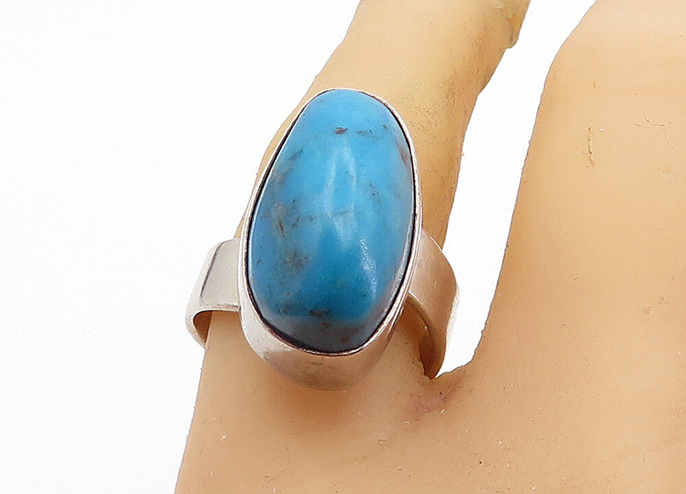 925 Sterling Silver  Vintage Turquoise Shiny Oval Cocktail Ring Sz 8.5  RG7160