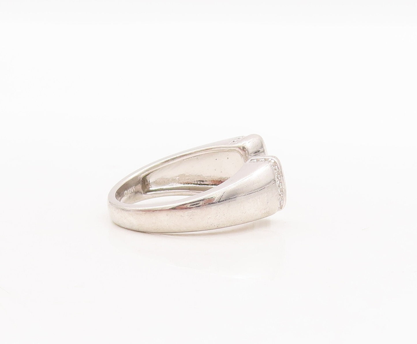 925 Sterling Silver Vintage Ring Split Band Topaz Inlay Ends  Sz 8  RG29082