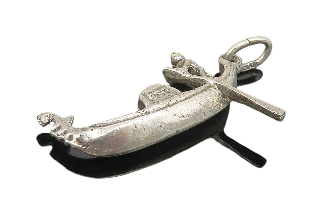 925 Sterling Silver  Vintage Dark Tone Man Rowing Gondola Boat Pendant  PT9107