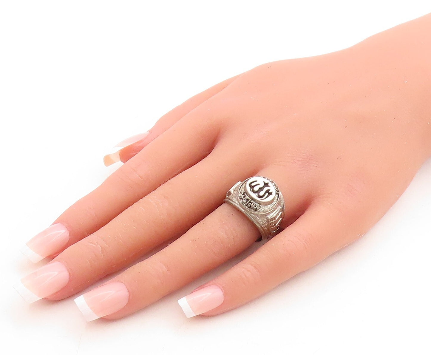925 Sterling Silver Vintage Ring Dark Tone Allah Etched In Urdu  Sz 7.5  RG31549