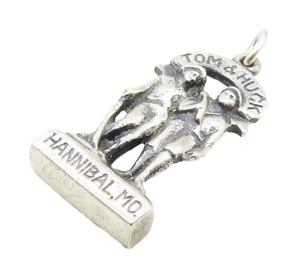 925 Sterling Silver  Vintage Petite Tom & Huck Hannibal, MO Pendant  PT7949