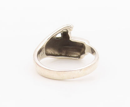 925 Sterling Silver Vintage Ring Modernist Etched Clasped Hands  Sz 9  RG36329