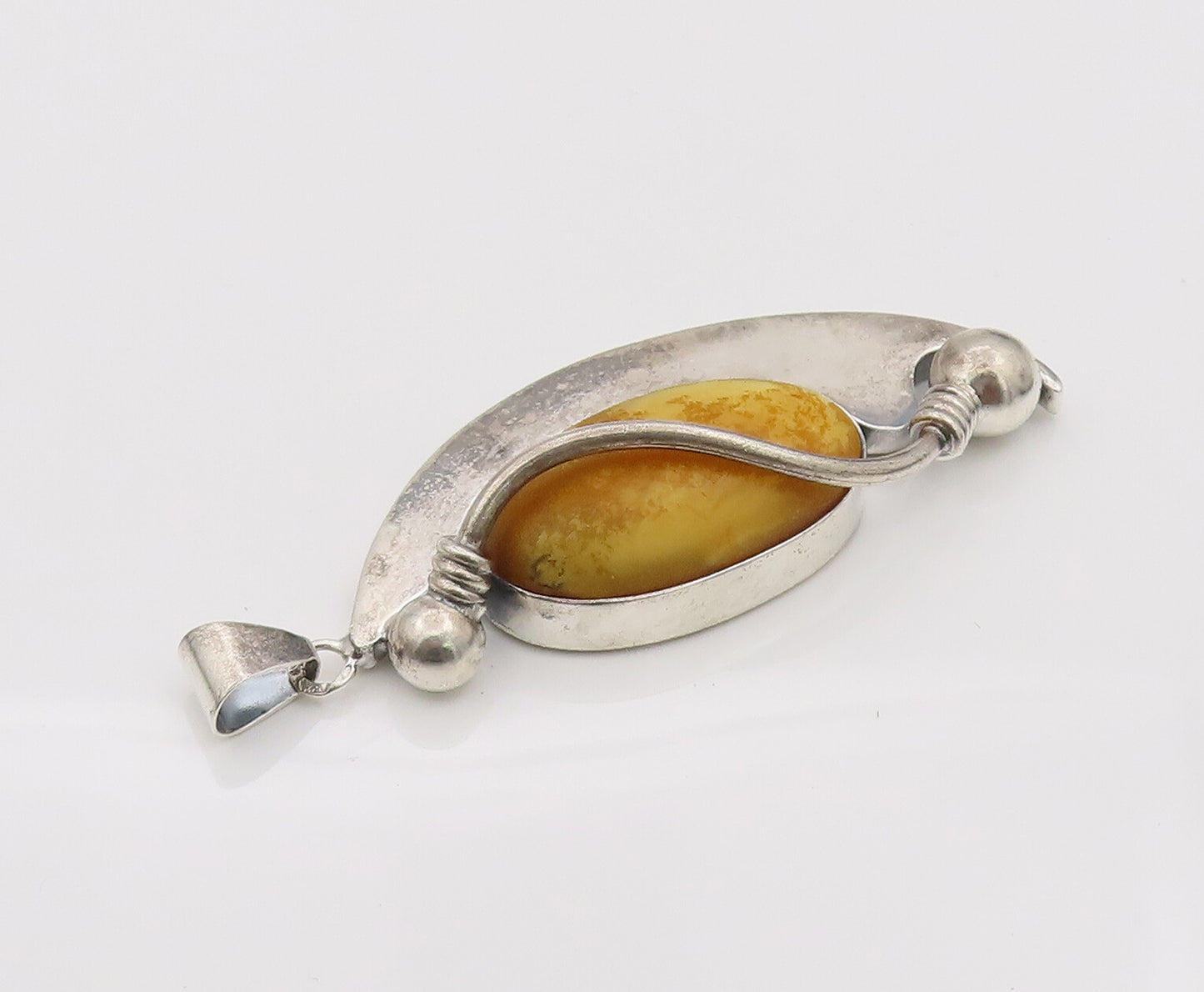 925 Sterling Silver Vintage Large Half Moon Honey Yellow Agate Pendant PT22167