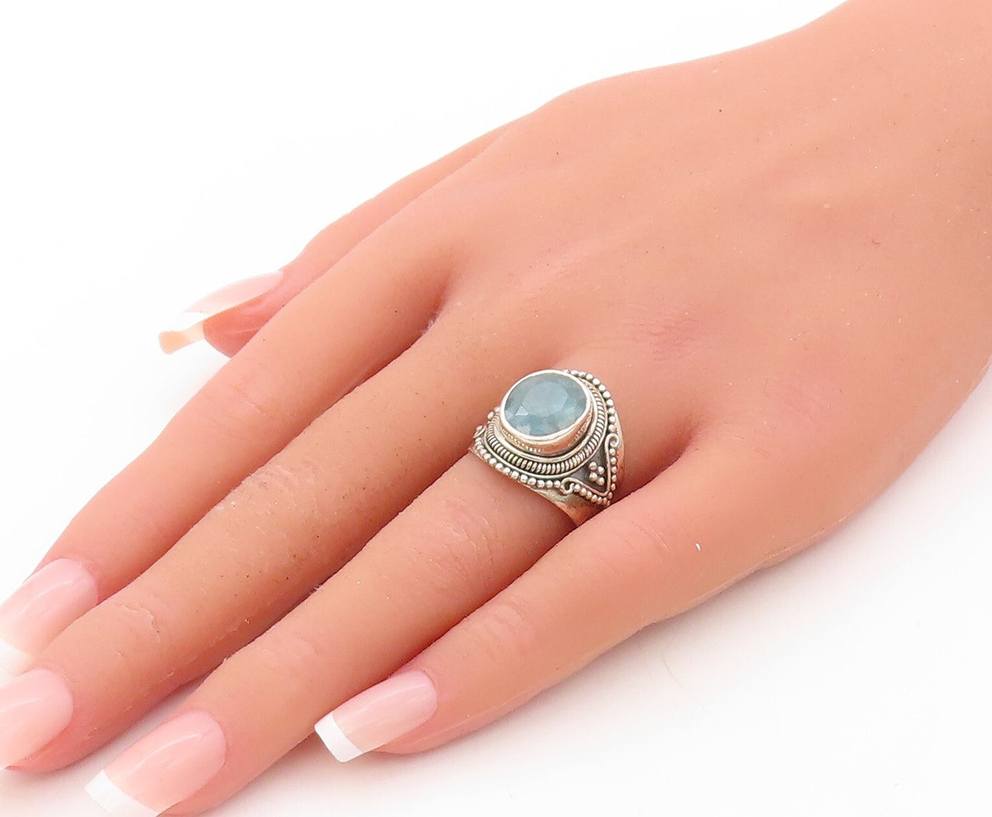 925 Sterling Silver Vintage Ring Bead Design Carved Oval Gemstone  Sz 7  RG30596