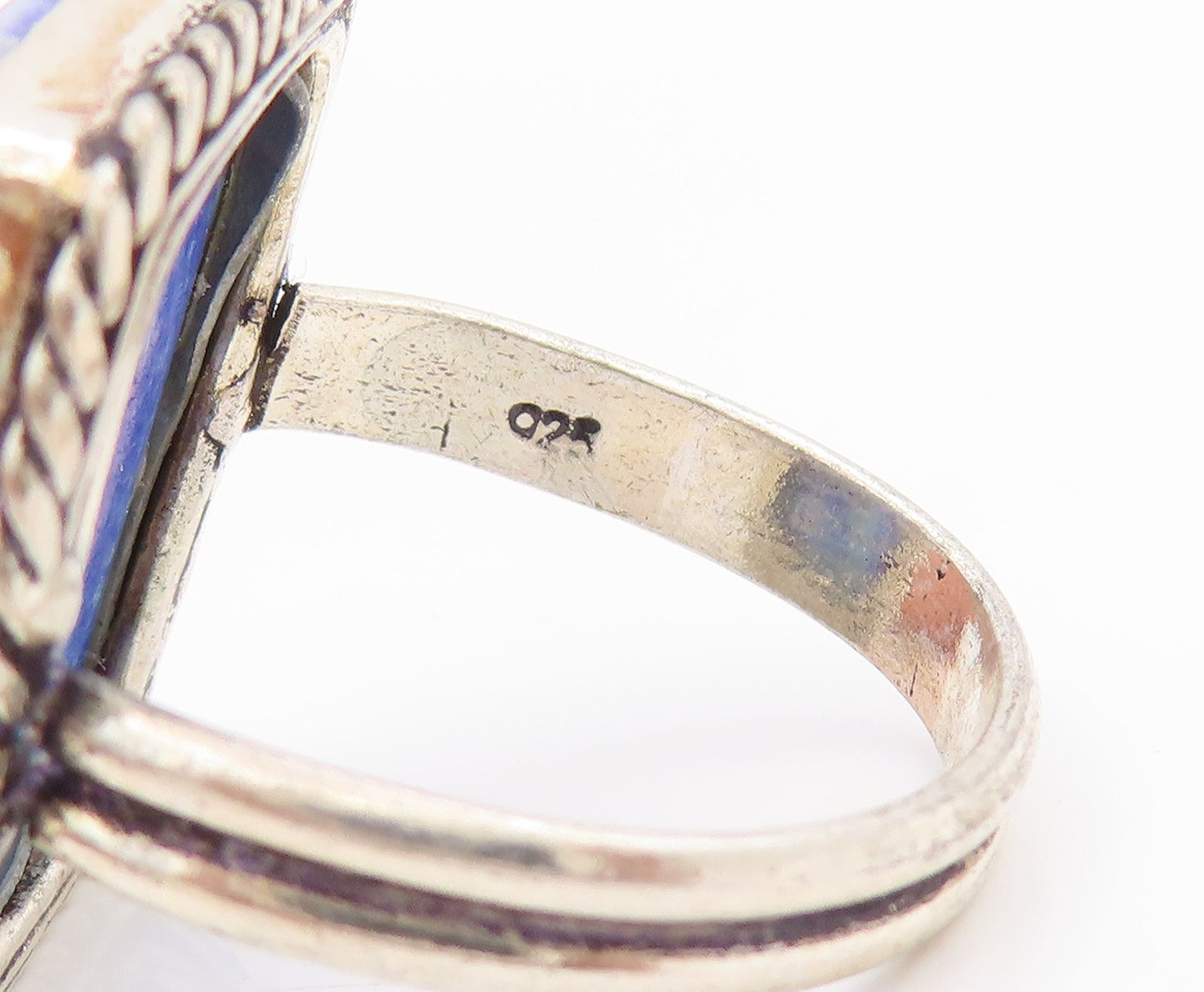 925 Sterling Silver Vintage Ring Gemstone With Twisted Rope Edge Sz 8.5 RG33582