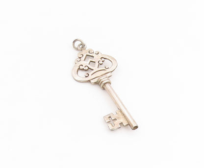 925 Sterling Silver Vintage Pendant Large Cutout Crown Key Design Charm  PT25617