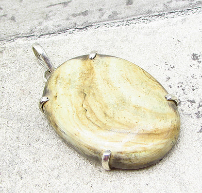 925 Sterling Silver  Vintage Cabochon Cut Gemstone Drop Pendant  PT1653