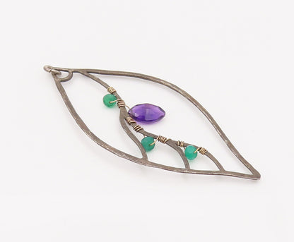 925 Silver  Vintage Leaf  Cutout & Wired Amethyst & Emerald Pendant  PT22214