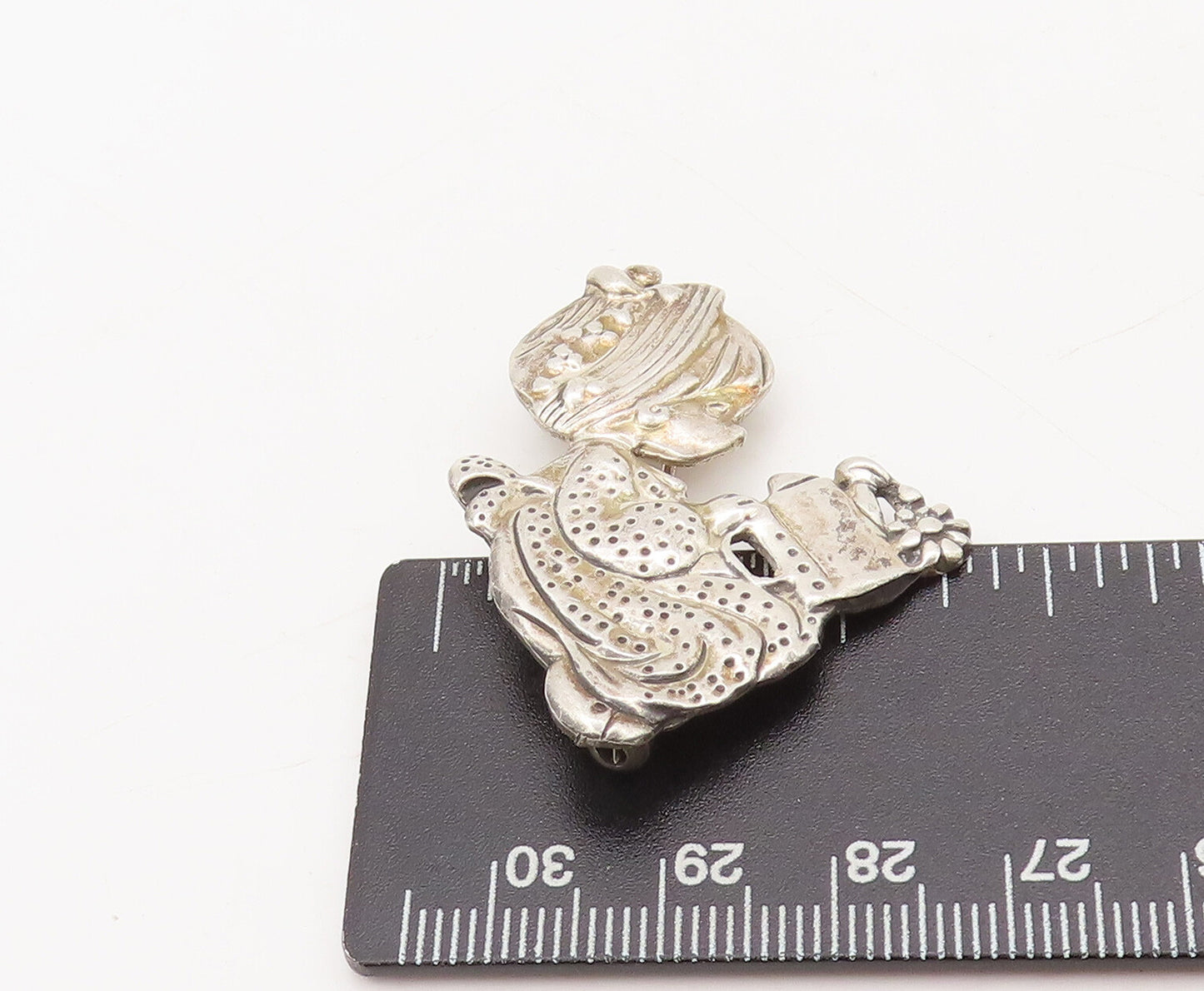 925 Sterling Silver Vintage Brooch Pin Carved Small Girl Watering Plant  BP10553