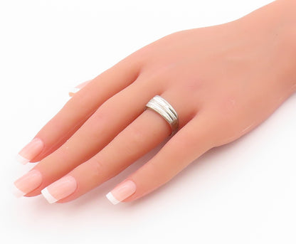 925 Sterling Silver Vintage Ring Minimalist Grooved Design  Sz 8  RG33353
