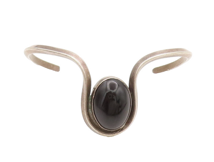 925 Sterling Silver Vintage Bracelet MANIQUIS Solid Designer Onyx Cuff  BT10233