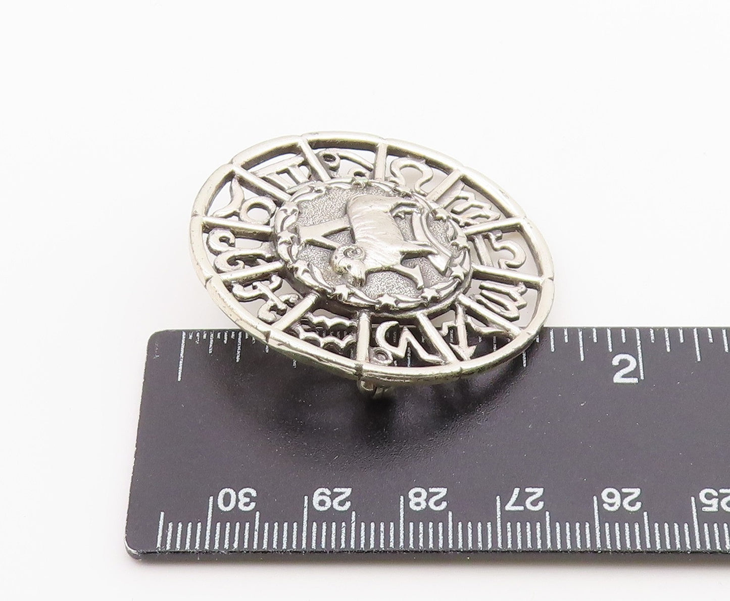 925 Sterling Silver  Vintage Aries Zodiac Calendar Cutout Brooch Pin  BP9621