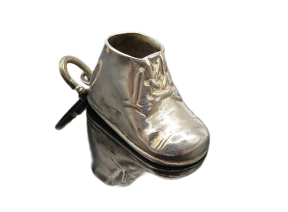 BEAU 925 Sterling Silver  Vintage Shiny Old Fashioned Shoe Pendant  PT6959