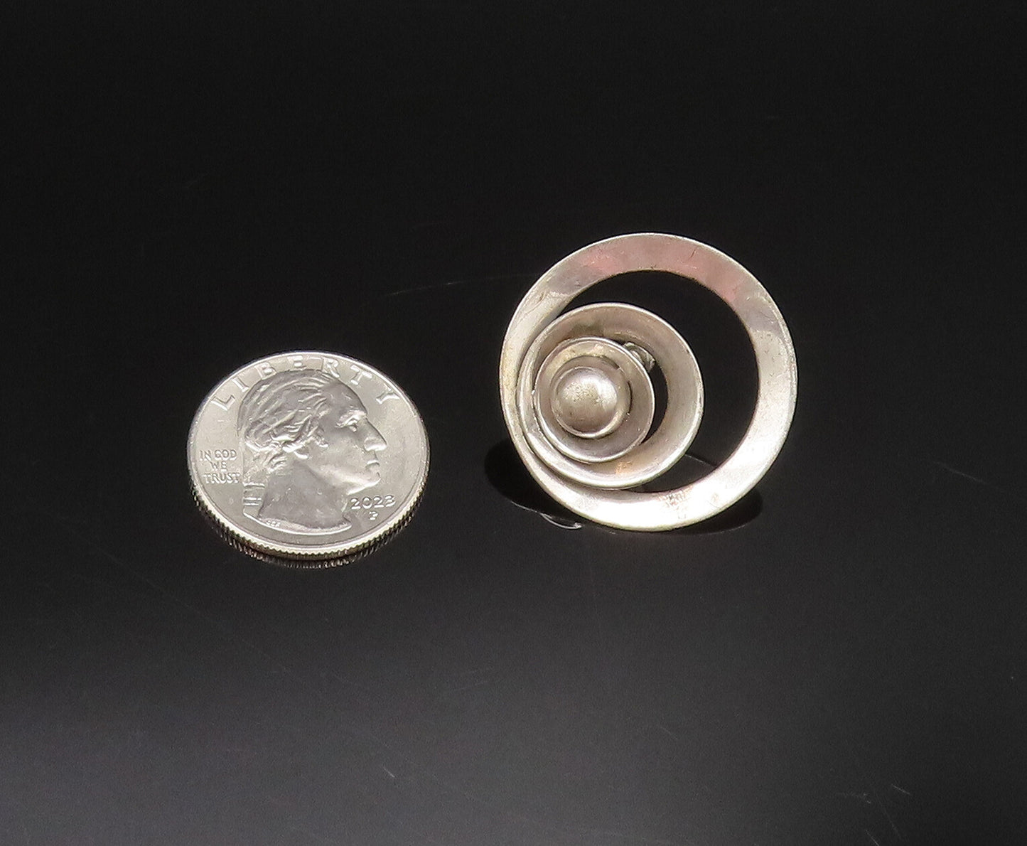 925 Silver  Vintage Graduated Open Circle & Bead Screw Back Earrings  EG11974