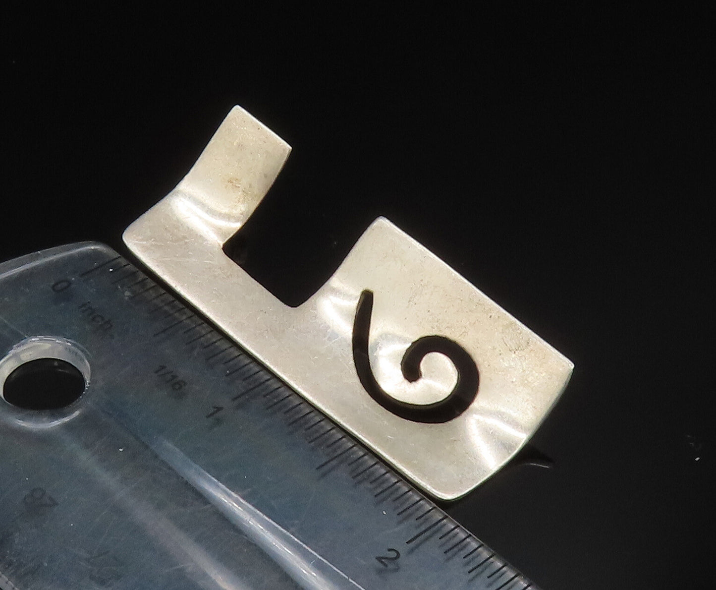 925 Sterling Silver  Vintage Spiral Cut Out Linear Concave Pendant  PT20478