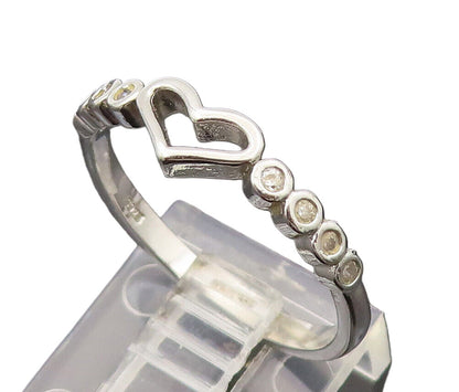 925 Sterling Silver  Vintage Dainty Open Heart & Topaz Ring Sz 7.5  RG26442