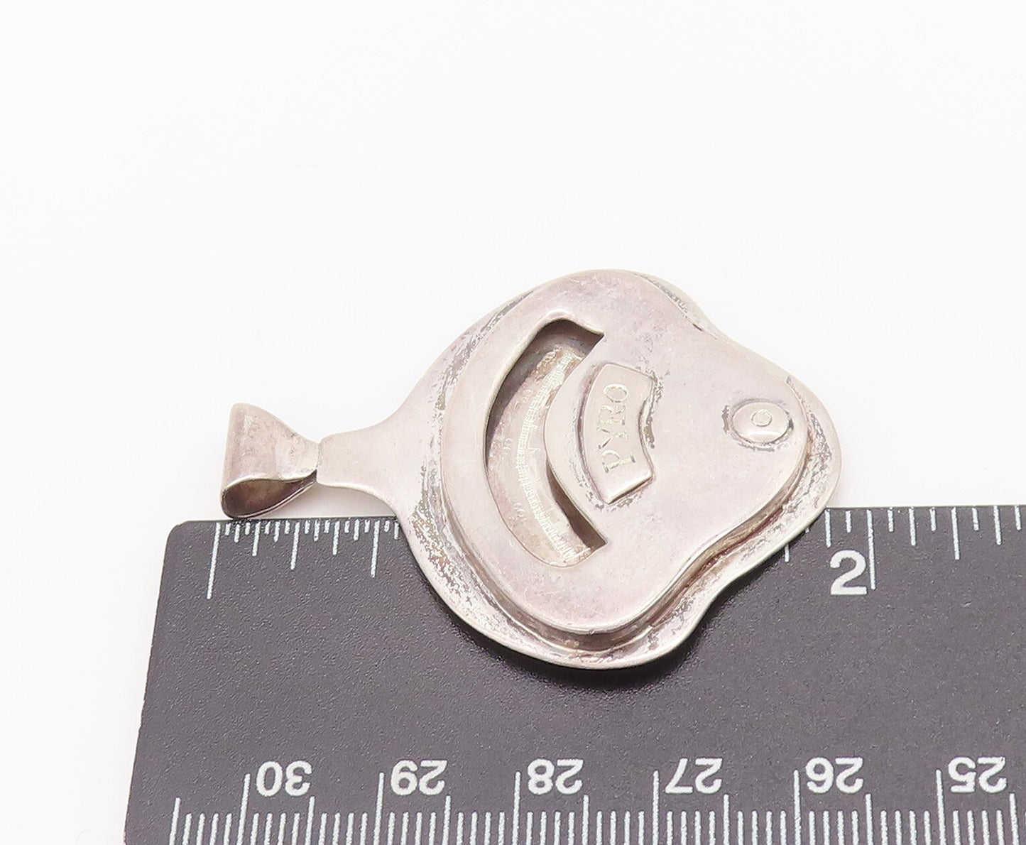 925 Sterling Silver Vintage Pendant Antique 3D Carved Weighing Scale  PT22670