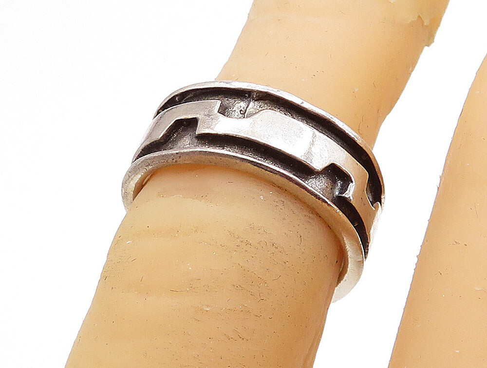 925 Sterling Silver  Vintage Petite Oxidized Detail Band Ring Sz 5.5  RG3727