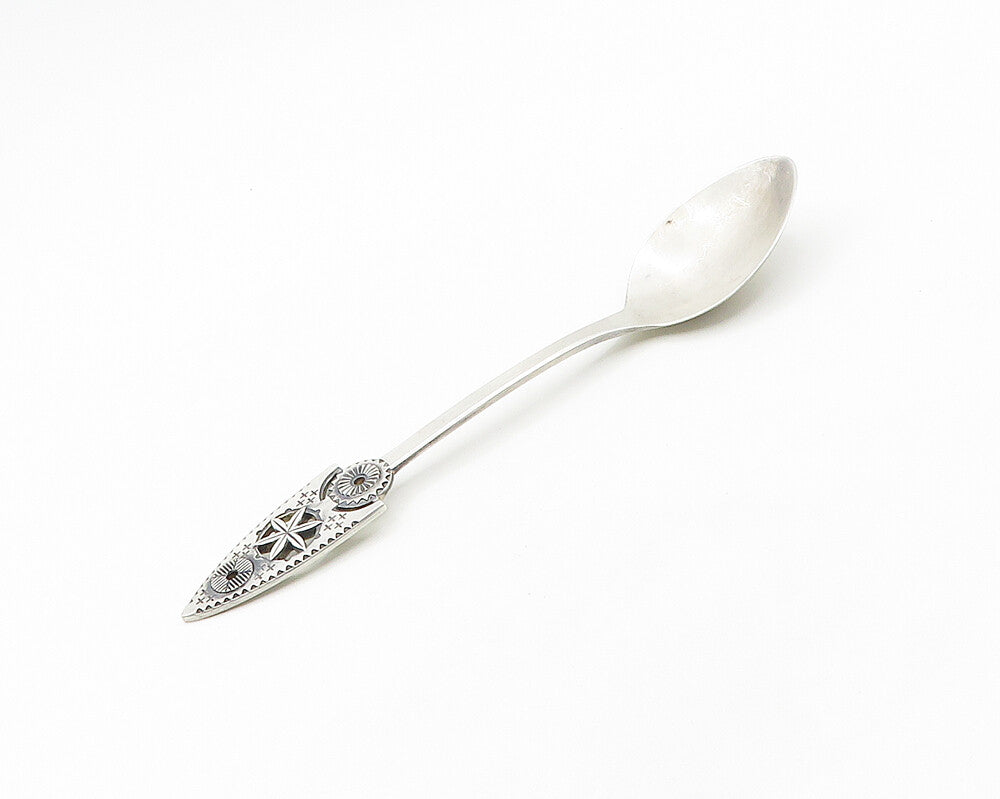 RUSSIA 925 Sterling Silver  Vintage Floral Cross Detail Tea Spoon  TR2493