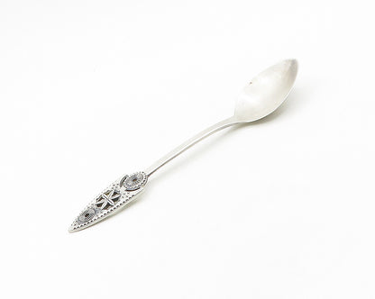 RUSSIA 925 Sterling Silver  Vintage Floral Cross Detail Tea Spoon  TR2493