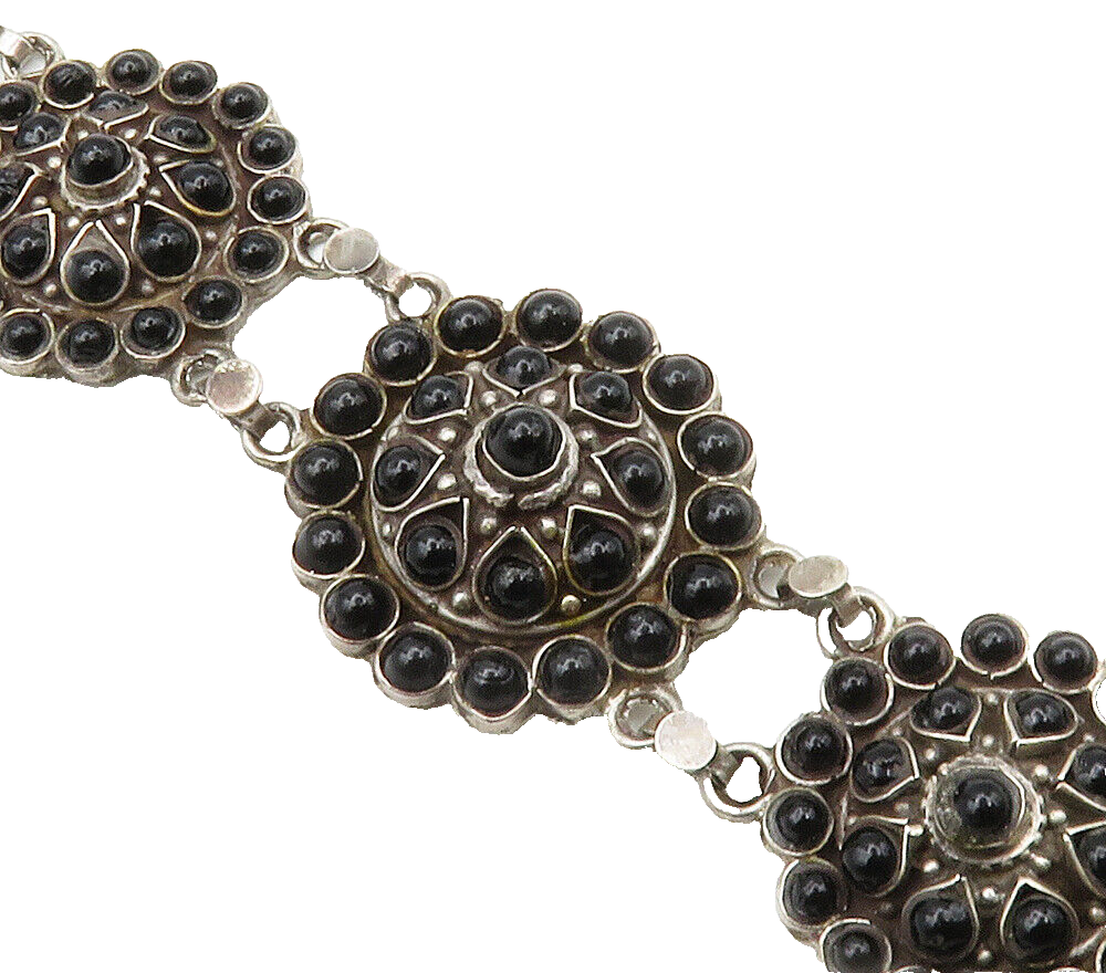 925 Sterling Silver  Vintage Black Onyx Floral Motif Chain Bracelet  BT5985
