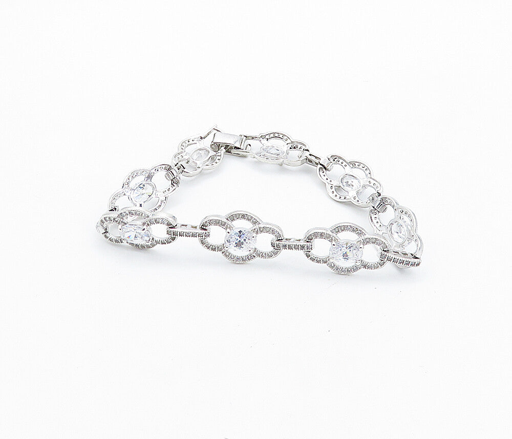 925 Sterling Silver  Sparkling Cubic Zirconia Floral Chain Bracelet  BT3508