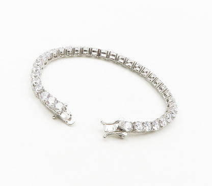 925 Sterling Silver  Sparkling Round Cut Cubic Zirconia Tennis Bracelet BT6522