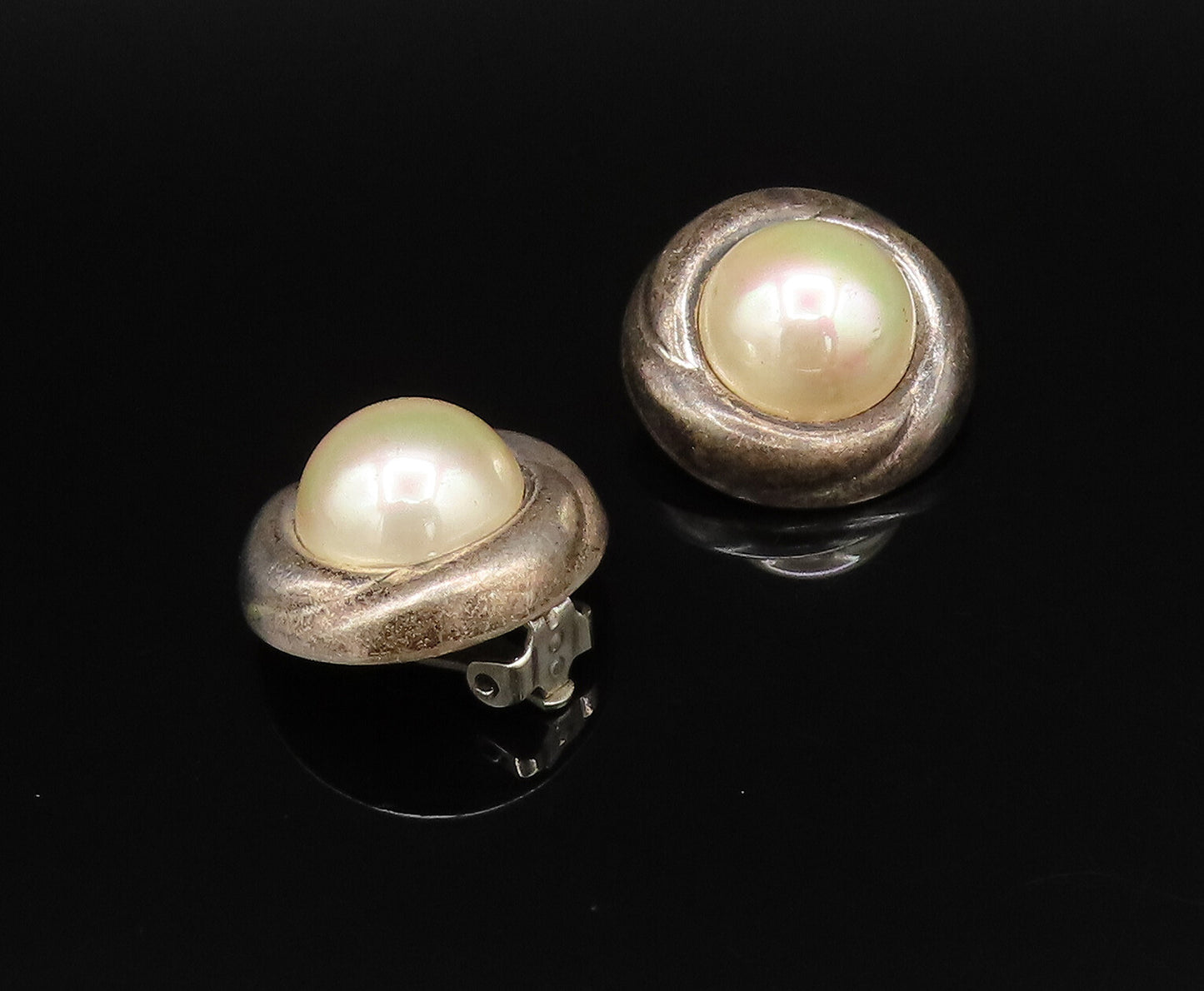 BARRA 925 Silver  Vintage Minimal Freshwater Pearl Clip Back Earrings  EG12232