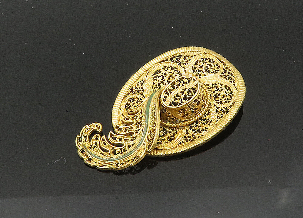 925 Sterling Silver  Vintage Filigree Detail Hat With Feather Pendant  PT16406