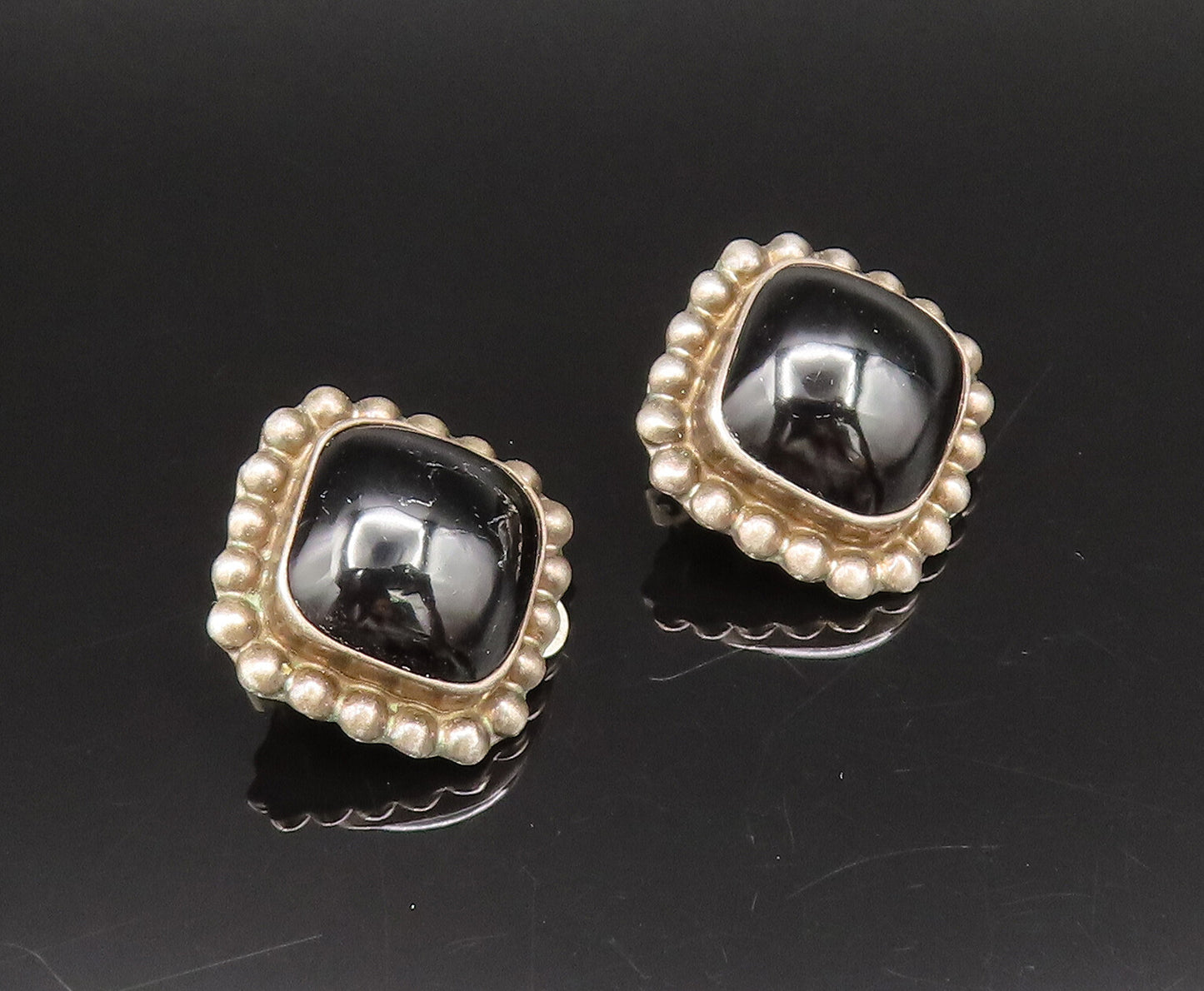 MEXICO 925 Silver  Vintage Beaded Edge Black Onyx Clip Back Earrings  EG12296