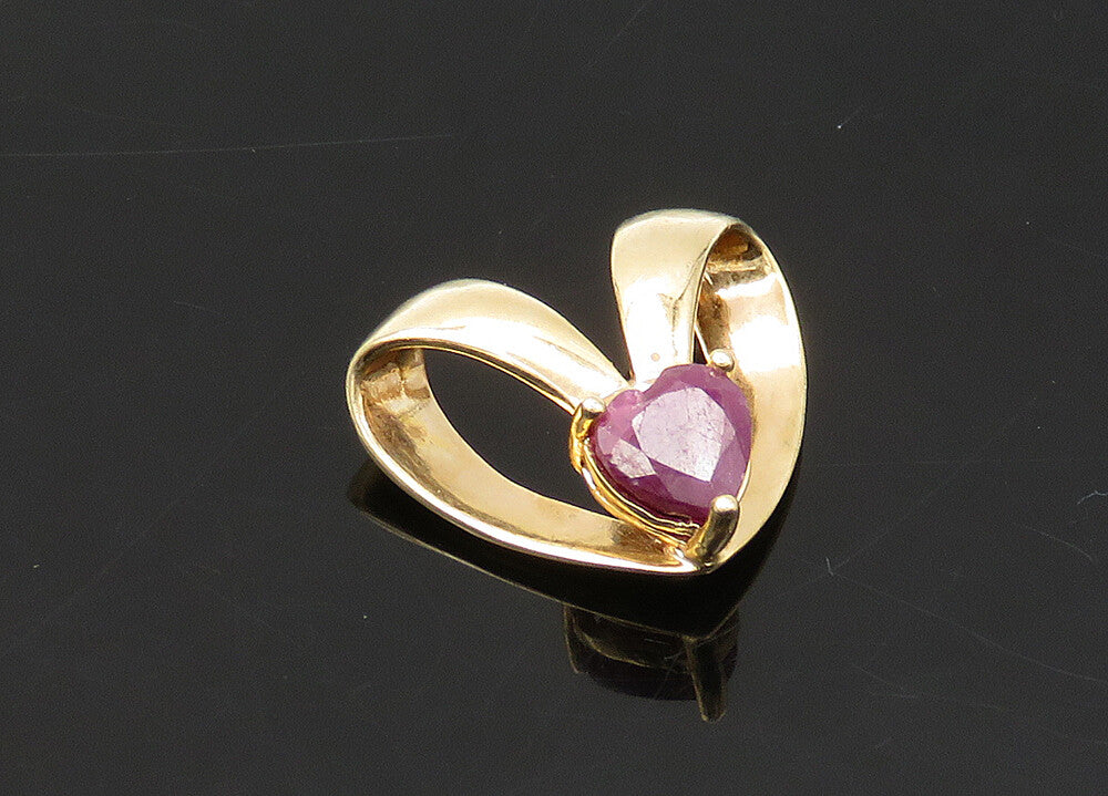 925 Sterling Silver  Vintage Prong Set Ruby Gold Plated Heart Pendant  PT17924