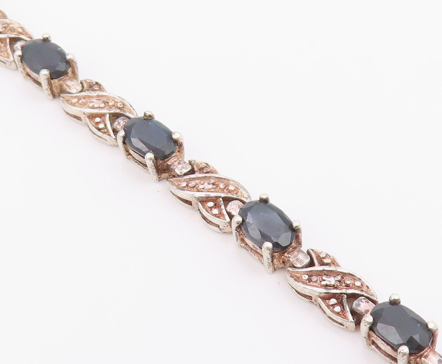 925 Sterling Silver  Vintage Sapphire XO Hugs & Kisses Chain Bracelet  BT8604