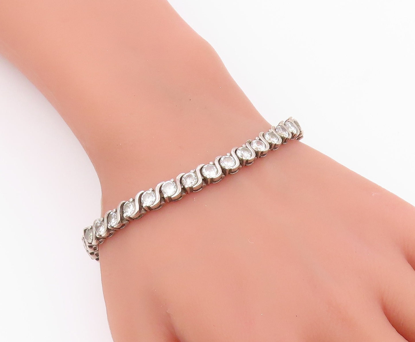 925 Sterling Silver  Shiny Round Cut Cubic Zirconia Chain Bracelet  BT7040
