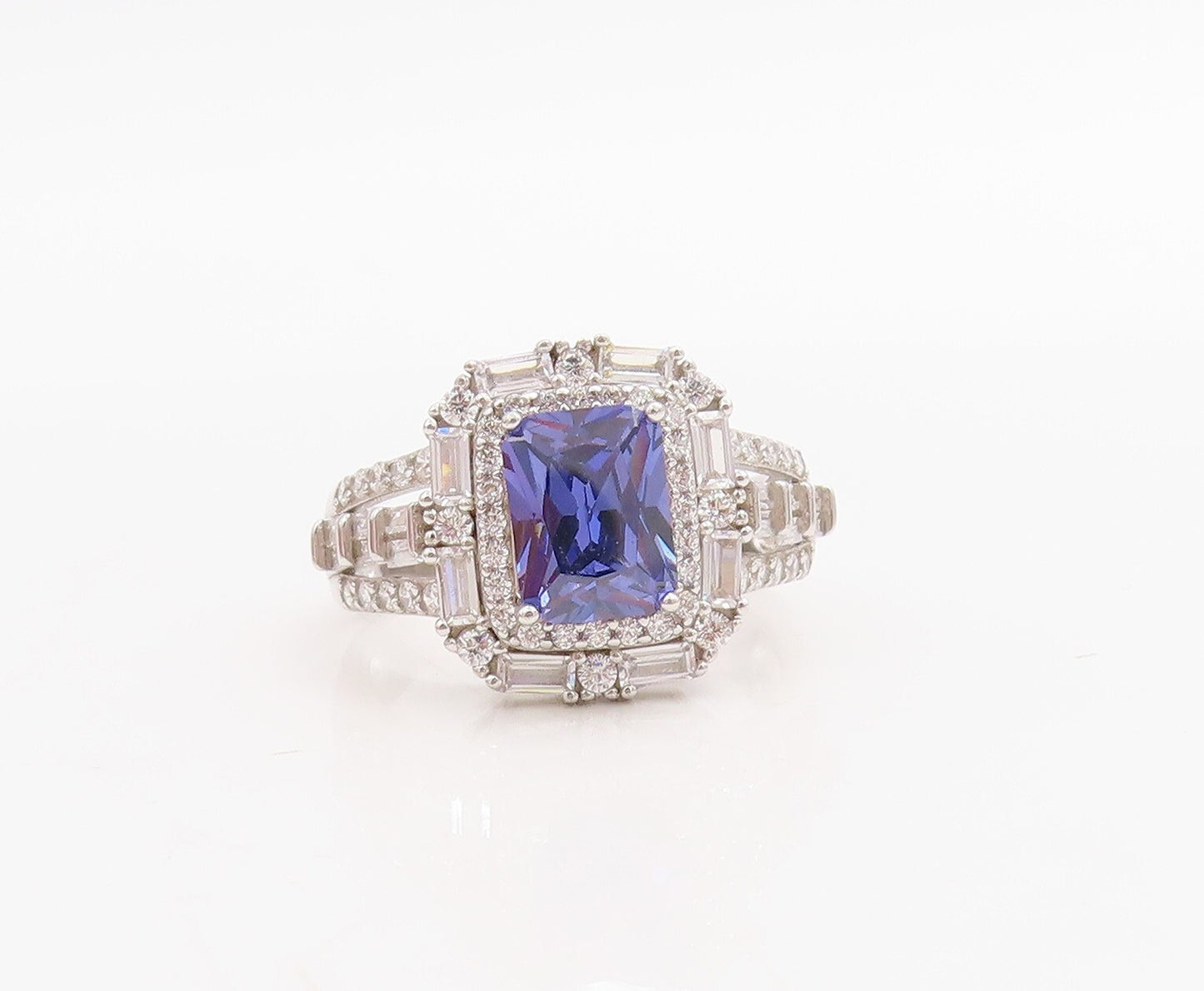 925 Sterling Silver Vintage Ring Rectangle Sapphire Halo CZ Inlay  Sz 7  RG30745