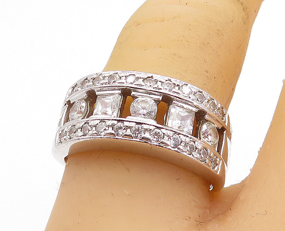 925 Sterling Silver Multi Shape Cubic Zirconia Shiny Band Ring Sz 8 RG5073