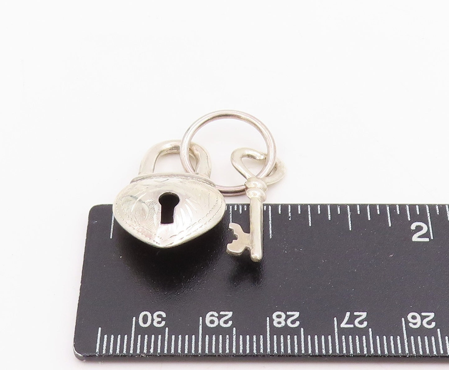 925 Sterling Silver Vintage Pendant Etched Heart Shaped Padlock & Key  PT25764