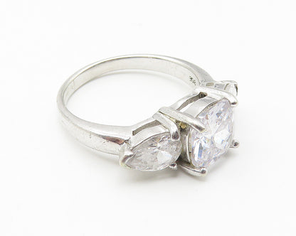 925 Sterling Silver  Sparkling Cubic Zirconia 3 Stone Band Ring Sz 7  RG10660