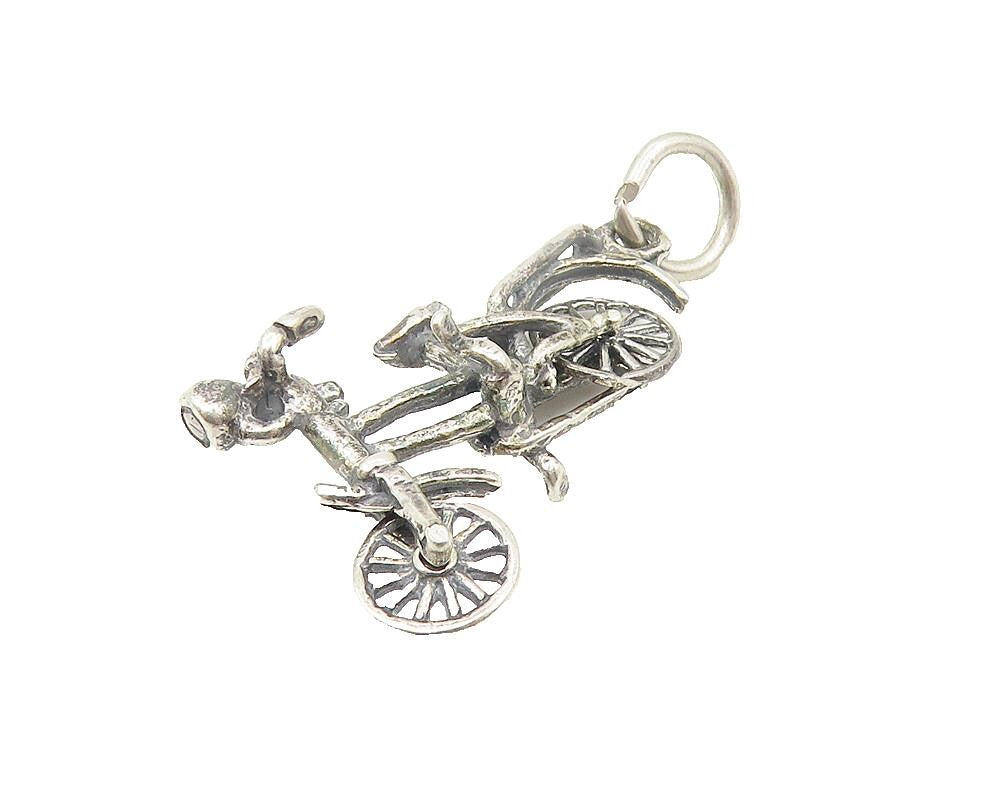925 Sterling Silver  Vintage Shiny Petite Bicycle Motif Drop Pendant  PT8574