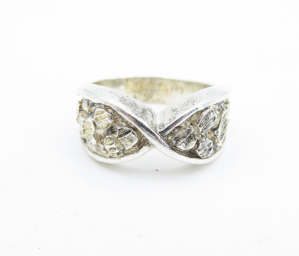 925 Sterling Silver  Vintage Modernist Chiseled Detail Band Ring Sz 7  RG6253