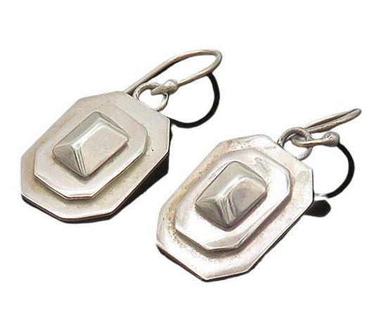 SOUTHWESTERN 925 Sterling Silver Vintage Shiny Cornered Dangle Earrings EG10600