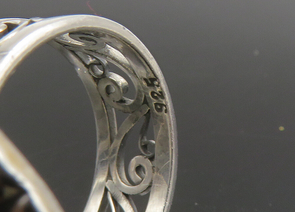 925 Sterling Silver  Vintage Tear Drop Amethyst Cocktail Ring Sz 7  RG22824