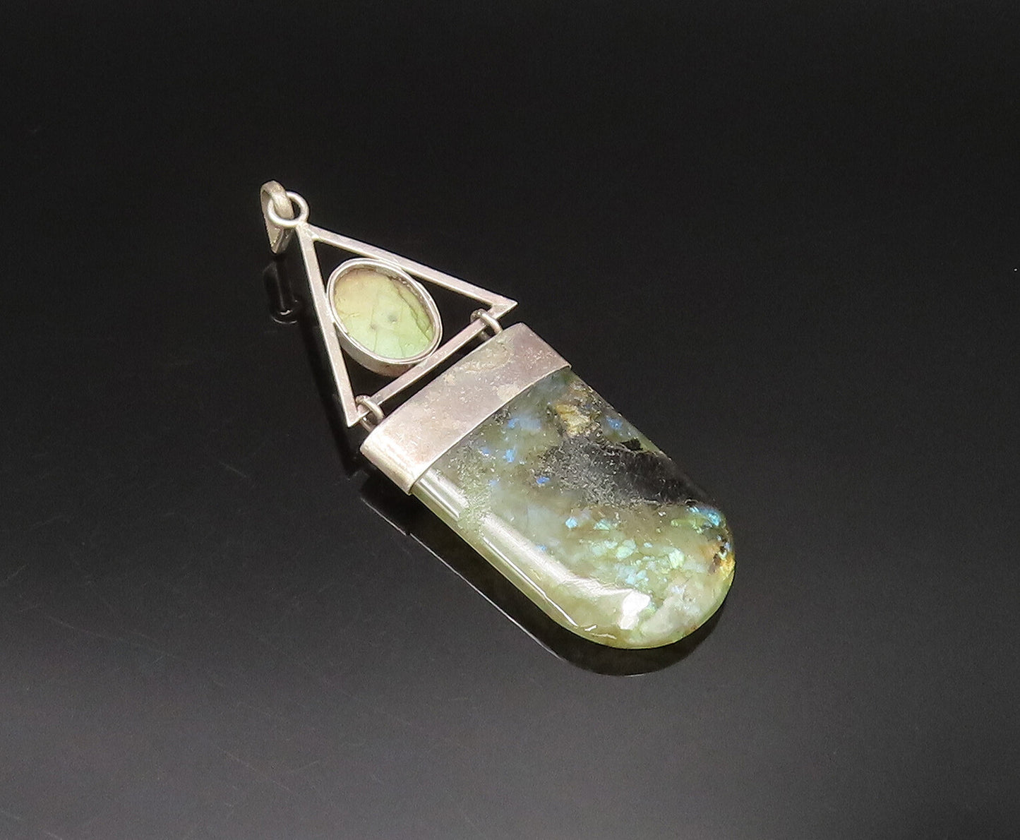 925 Sterling Silver  Vintage Beaded Detail Labradorite Pendant  PT21181