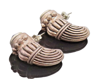 925 Sterling Silver Vintage Earrings Carved Antique Onyx Animal Tooth  EG12893