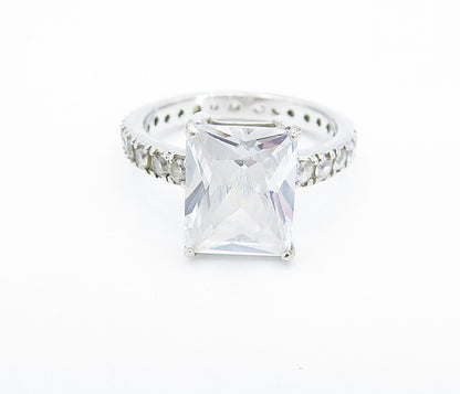 SETA 925 Silver  Cubic Zirconia Solitaire With Accents Ring Sz 7  RG6796