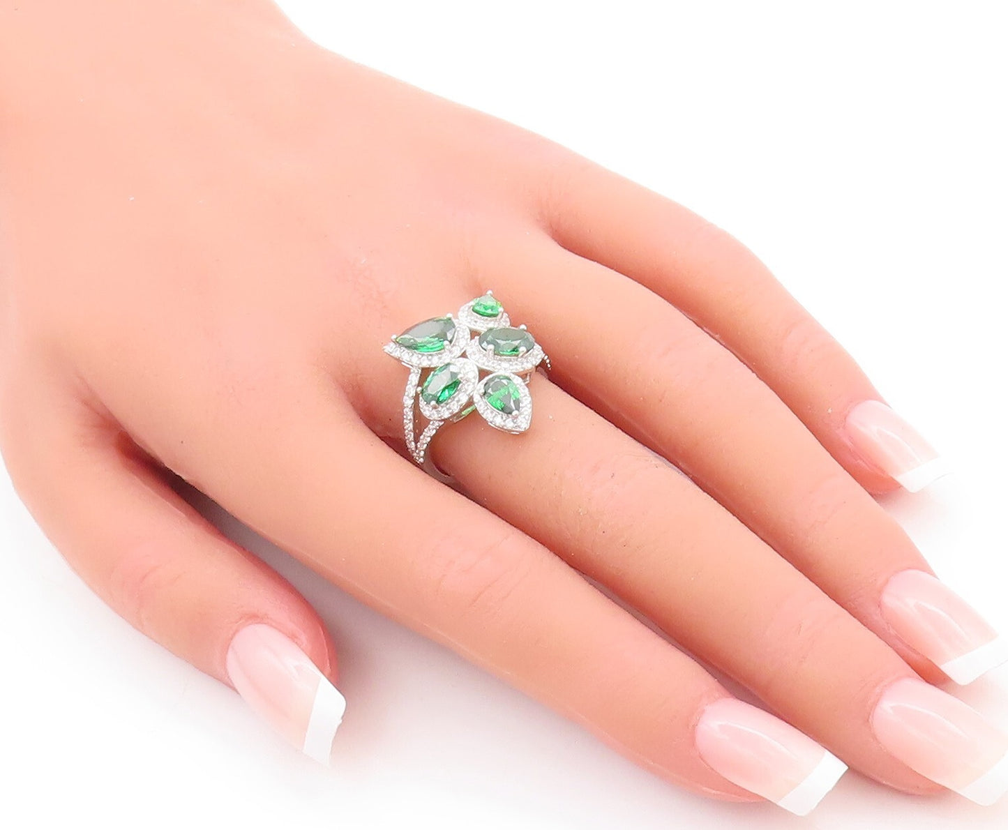 925 Sterling Silver Vintage Ring Designer Drop Cut Green White CZ  Sz 7  RG29499