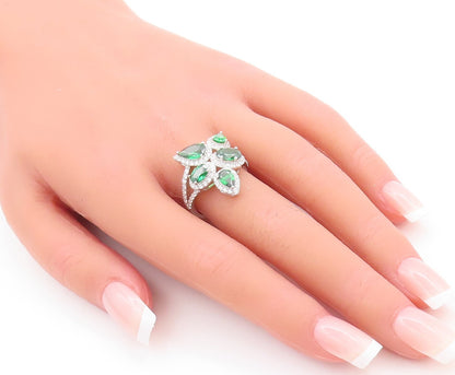 925 Sterling Silver Vintage Ring Designer Drop Cut Green White CZ  Sz 7  RG29499