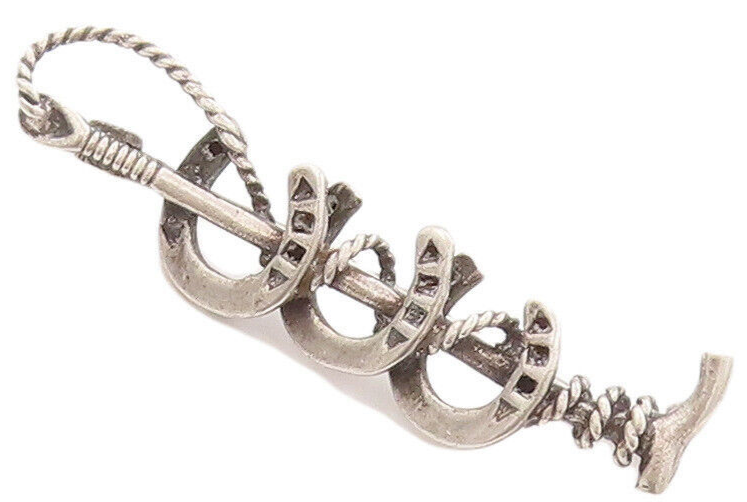 925 Sterling Silver Vintage Brooch Pin Solid 3D Carved Horse Shoe & Whip BP10825