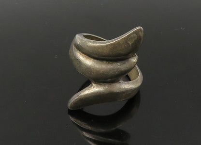 925 Sterling Silver  Vintage Smooth Dark Tone Bypass Band Ring Sz 8  RG22495
