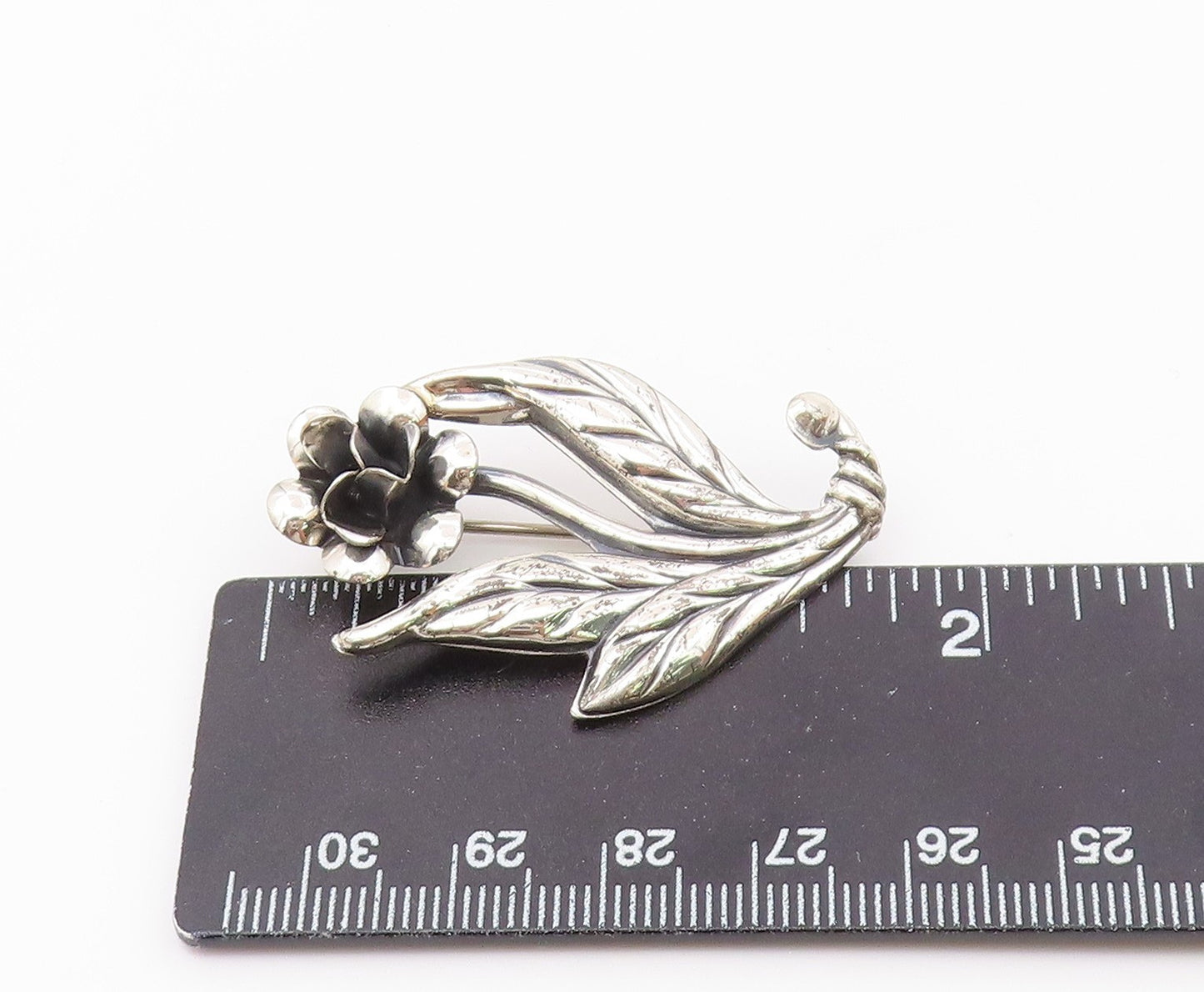 925 Sterling Silver  Vintage Rising Single Flower Brooch Pin  BP10056
